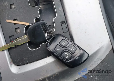 2011 Mazda Mazda3 I Sport z USA, uszkodzony, nr VIN JM1BL1UG7B1356164